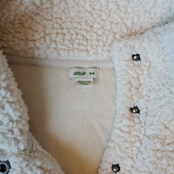 Aerie size Medium cream teddybear pullover - Picture 2 of 5
